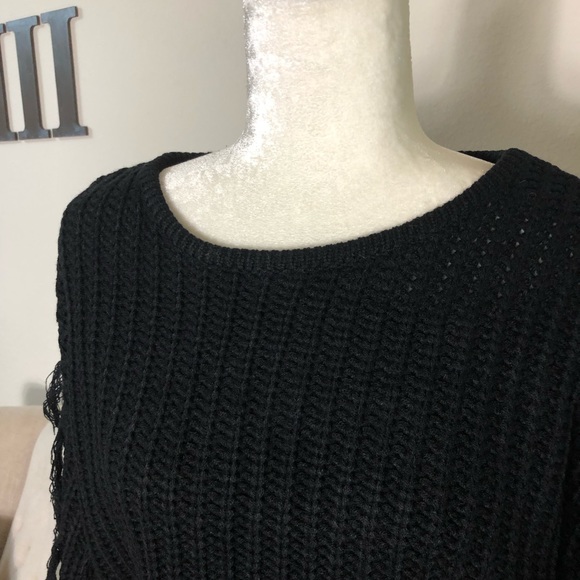Tassel knit sweater - Picture 4 of 7